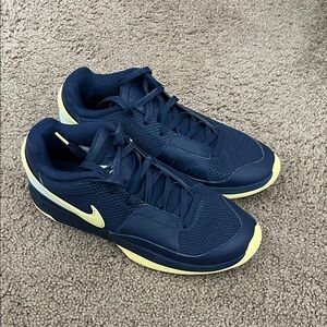 Nike Men's Blue and Yellow Basketball Shoes